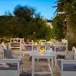 Zefi Hotel&suites