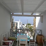 Zefi Hotel&suites Hotel Naousa