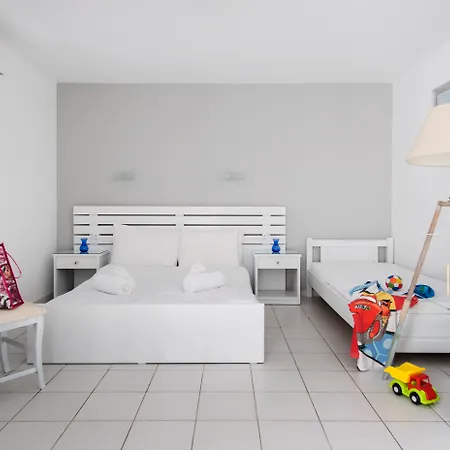 Zefi & Hotel