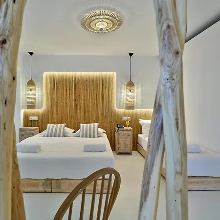 Zefi & Hotel 4*