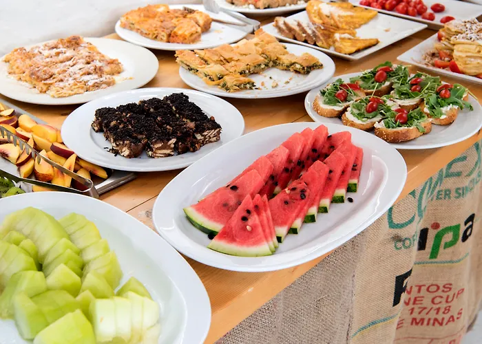 Zefi Hotel&suites 4* Naousa