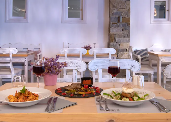 Zefi Hotel&suites Naousa